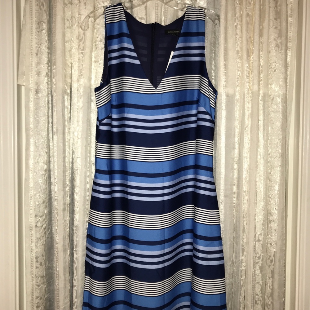 Banana republic striped v neck dress